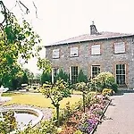 Deebert House