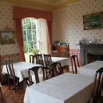 Deebert House