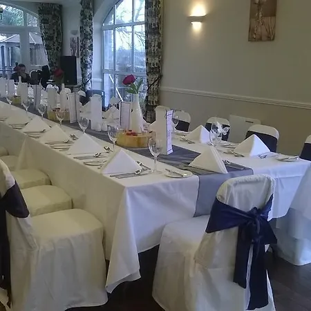 Hotel Deebert House 3*