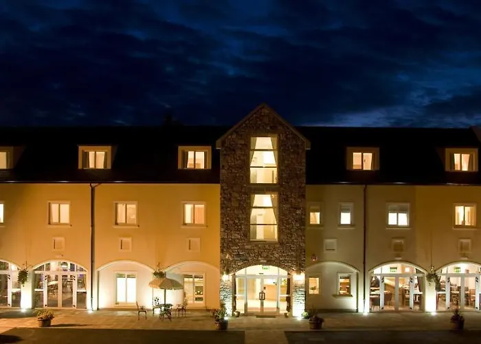 Deebert House Hotel 3*